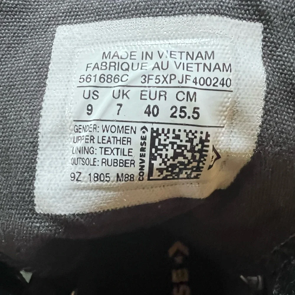 Converse Black Genuine Leather High-Top Gold Logo Sneakers Women 9 EUC - Picture 9 of 9